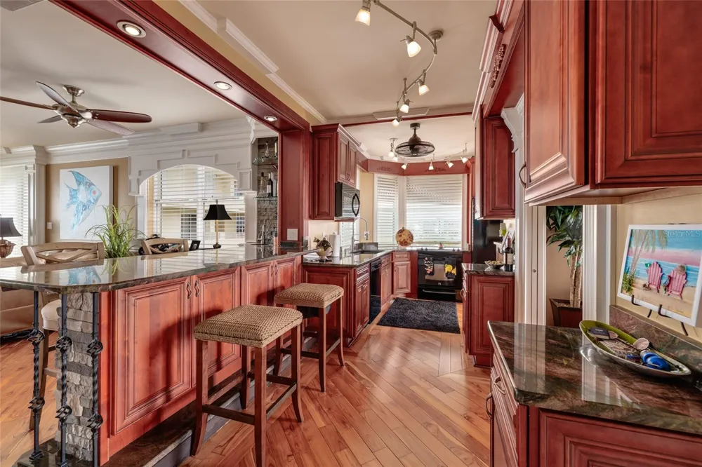 7862 SAILBOAT KEY BOULEVARD S #506 South Pasadena, FL 33707