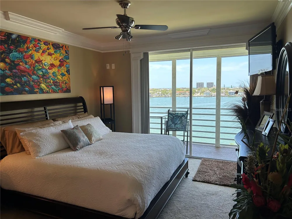 7862 SAILBOAT KEY BOULEVARD S #506 South Pasadena, FL 33707