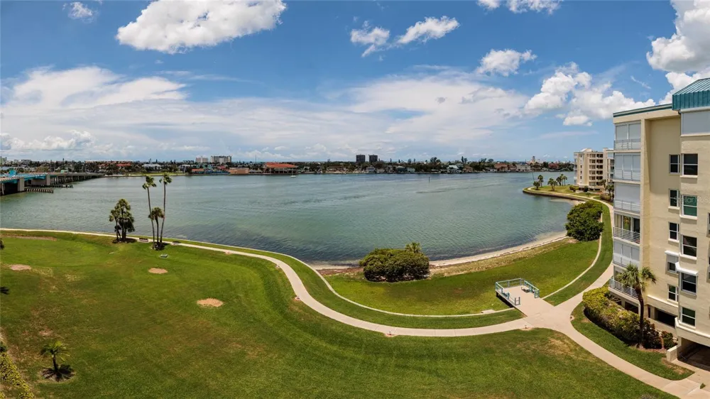 7862 SAILBOAT KEY BOULEVARD S #506 South Pasadena, FL 33707