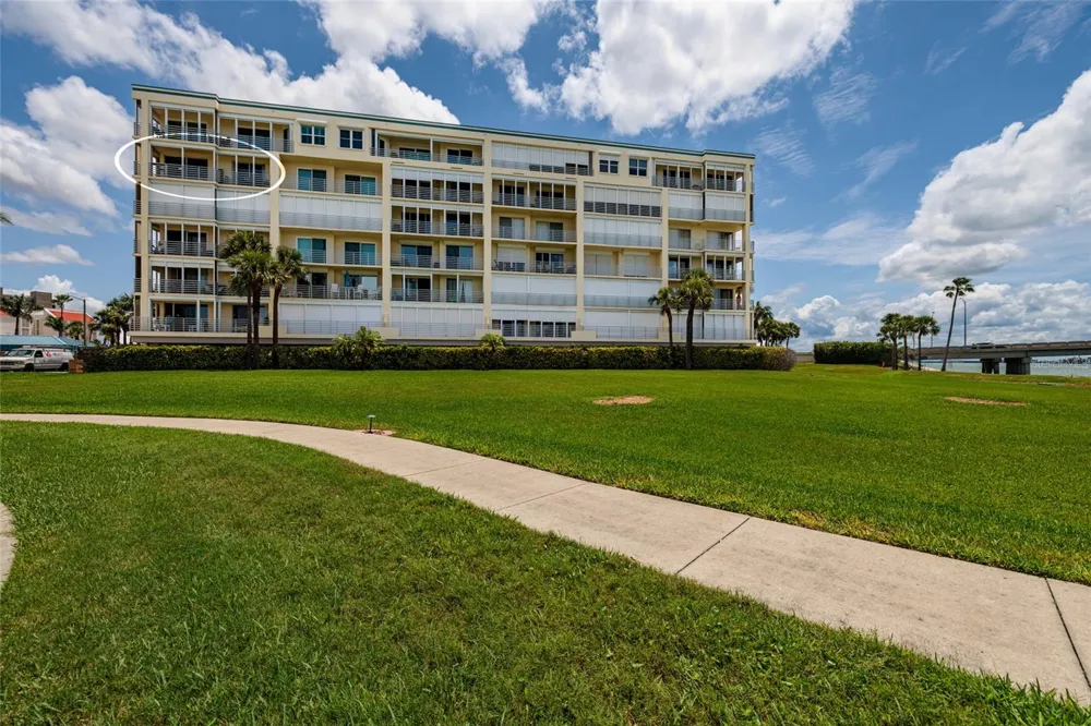 7862 SAILBOAT KEY BOULEVARD S #506 South Pasadena, FL 33707