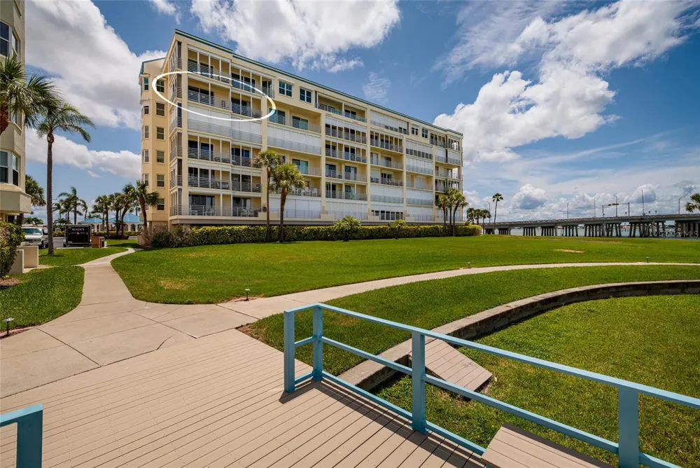7862 SAILBOAT KEY BOULEVARD S #506 South Pasadena, FL 33707