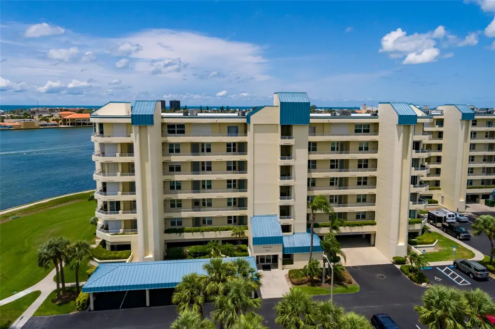 7862 SAILBOAT KEY BOULEVARD S #506 South Pasadena, FL 33707