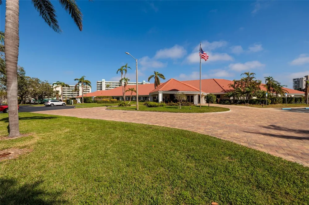 7862 SAILBOAT KEY BOULEVARD S #506 South Pasadena, FL 33707