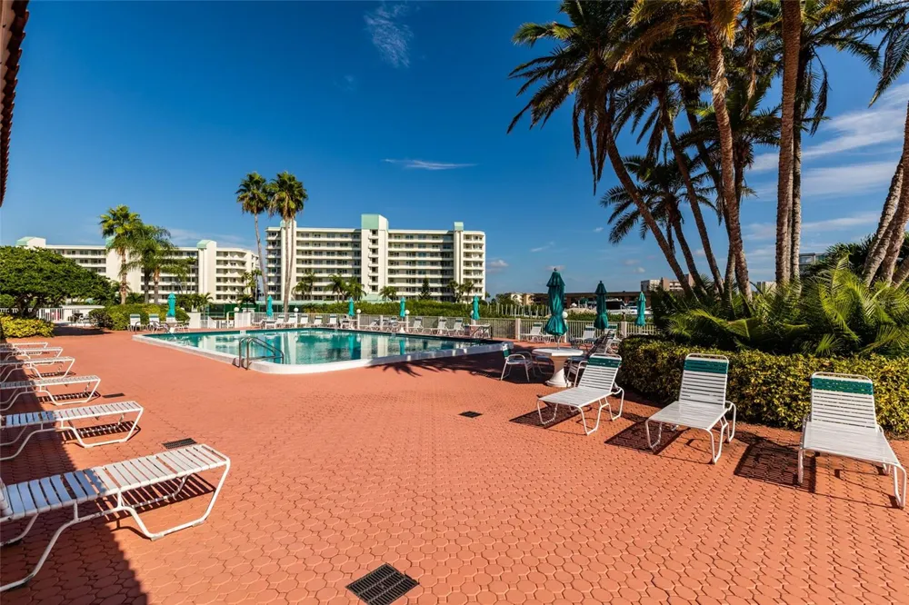 7862 SAILBOAT KEY BOULEVARD S #506 South Pasadena, FL 33707