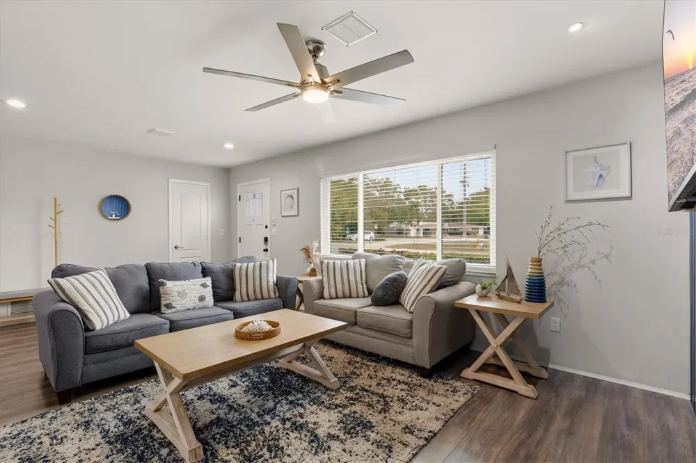 3310 SIESTA DRIVE Venice, FL 34293