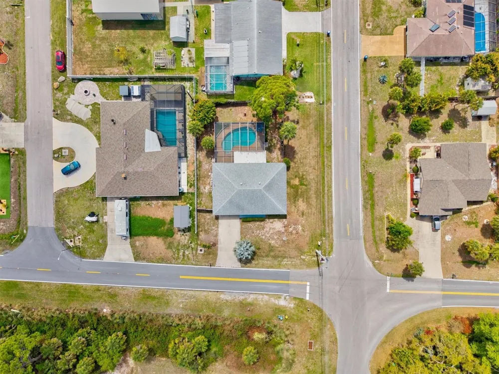 3310 SIESTA DRIVE Venice, FL 34293