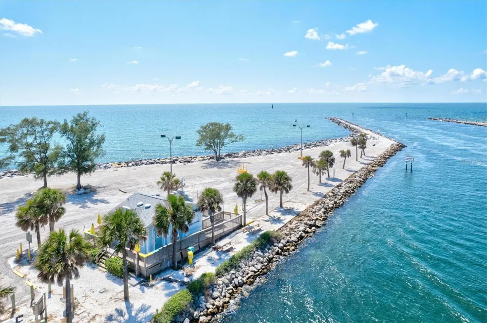 3310 SIESTA DRIVE Venice, FL 34293