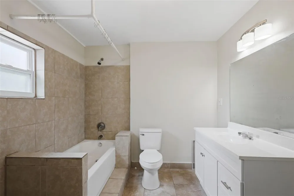 748 COLFAX DRIVE Daytona Beach, FL 32114