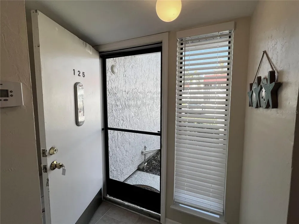 1801 GULF DRIVE #125 Bradenton Beach, FL 34217