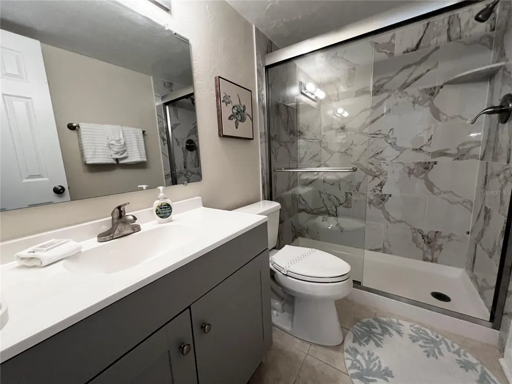 1801 GULF DRIVE #125 Bradenton Beach, FL 34217