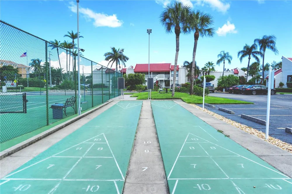 1801 GULF DRIVE #125 Bradenton Beach, FL 34217