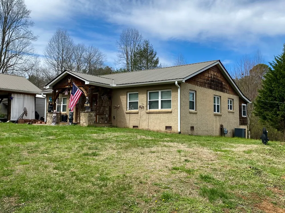 South Old Prentiss Road Franklin, NC 28734