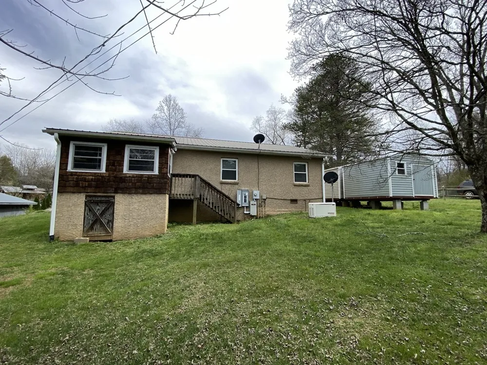 South Old Prentiss Road Franklin, NC 28734