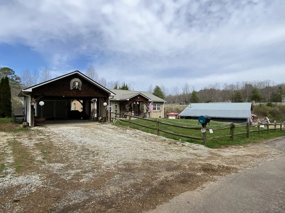 South Old Prentiss Road Franklin, NC 28734