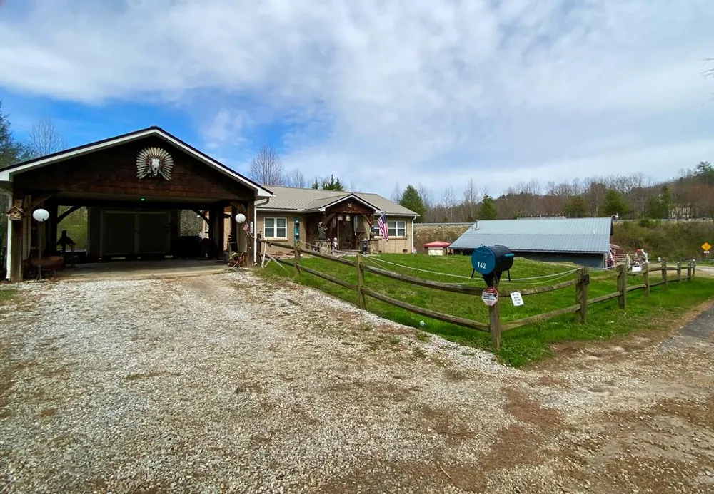 South Old Prentiss Road Franklin, NC 28734
