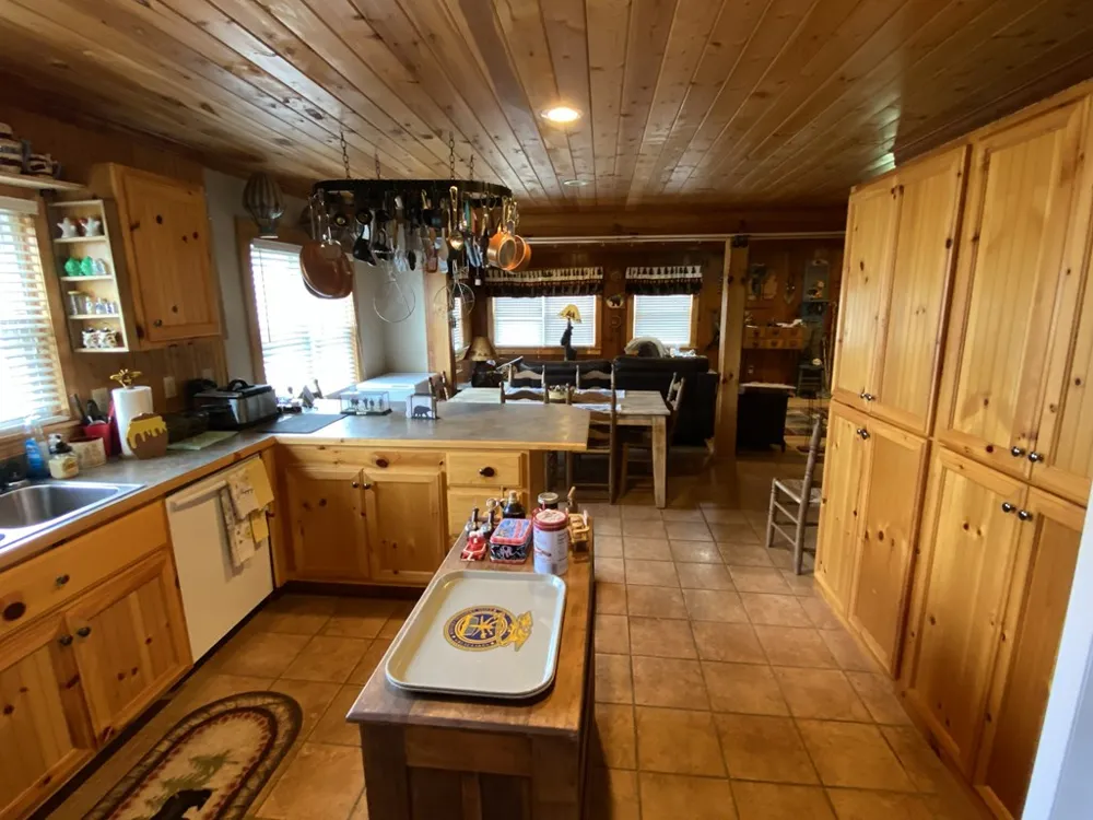 South Old Prentiss Road Franklin, NC 28734
