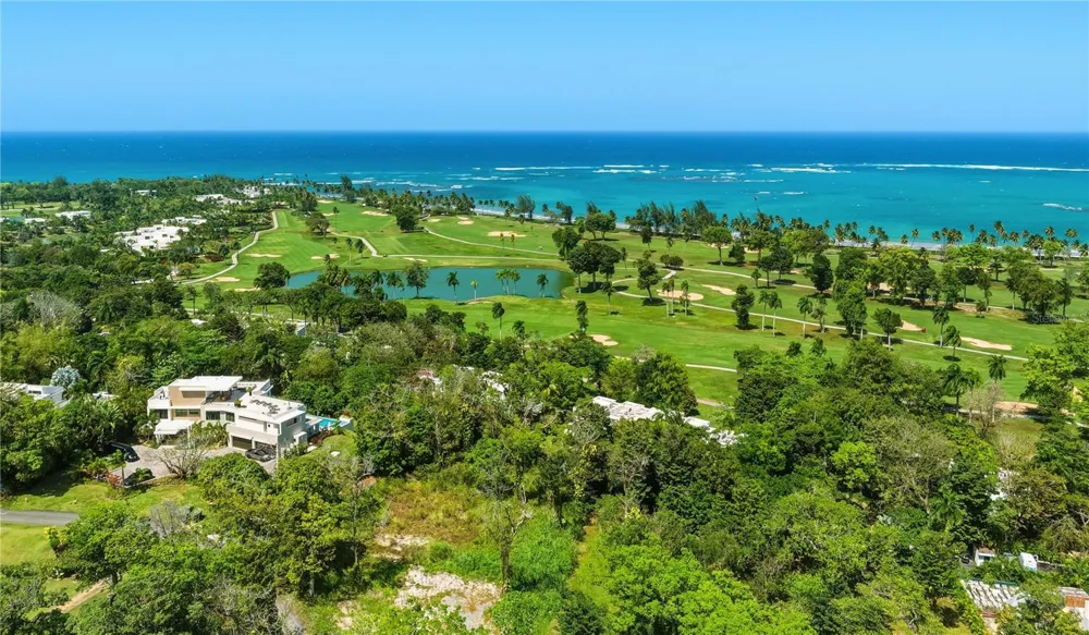 Lot-17 VILLA DORADO ESTATES Dorado, PR 00646