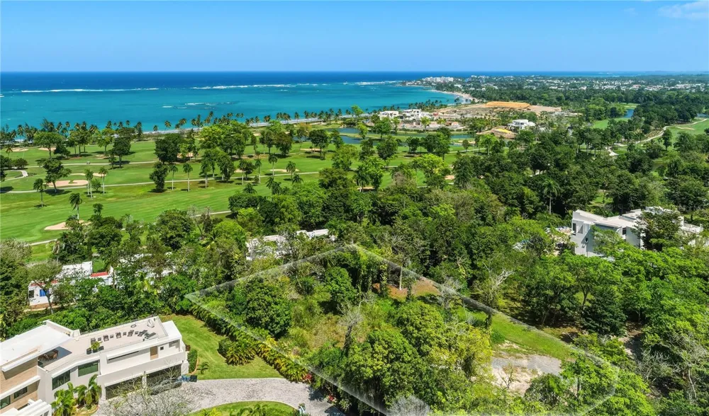 Lot-17 VILLA DORADO ESTATES Dorado, PR 00646