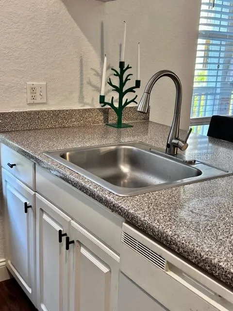 860 N ORANGE AVENUE #268 Orlando, FL 32801