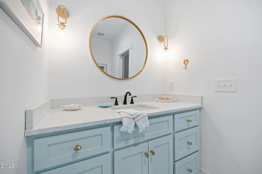 2616 Lennoxville Road Beaufort, NC 28516