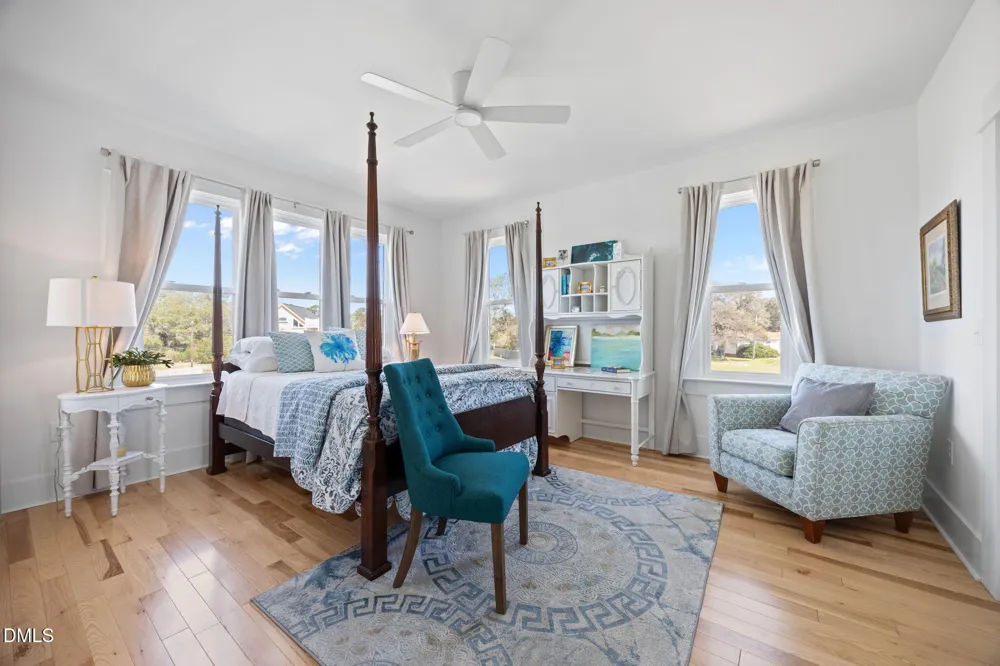 2616 Lennoxville Road Beaufort, NC 28516
