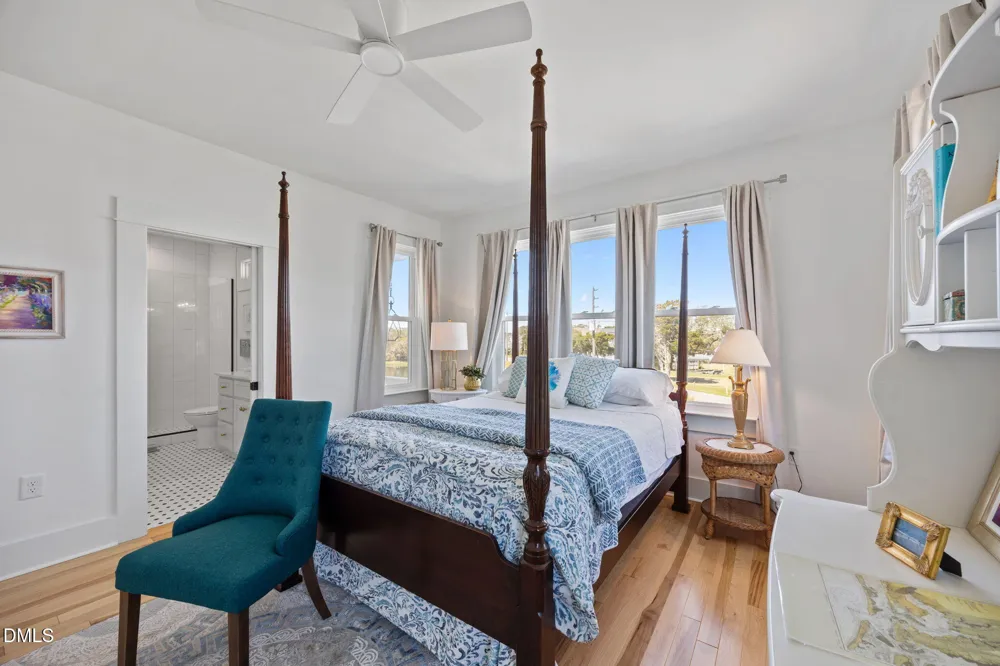 2616 Lennoxville Road Beaufort, NC 28516