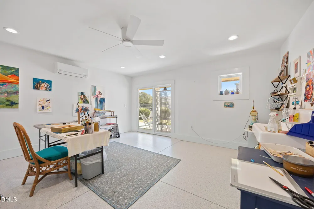 2616 Lennoxville Road Beaufort, NC 28516