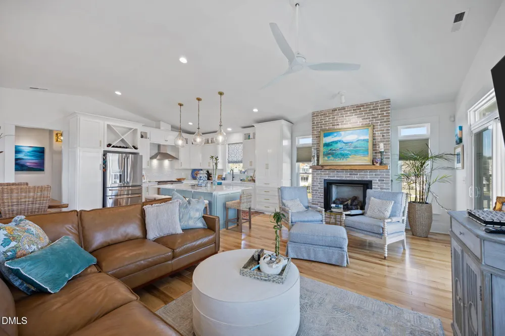 2616 Lennoxville Road Beaufort, NC 28516