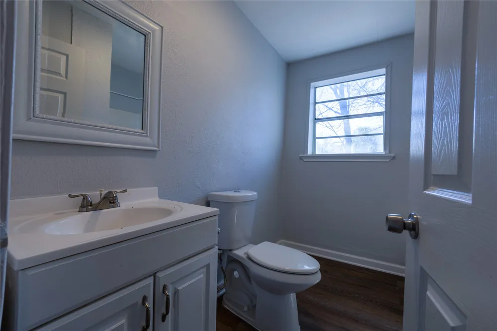 2304 Thrasher Lane #A Austin, TX 78741