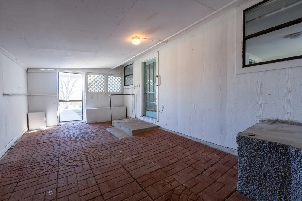 2304 Thrasher Lane #A Austin, TX 78741