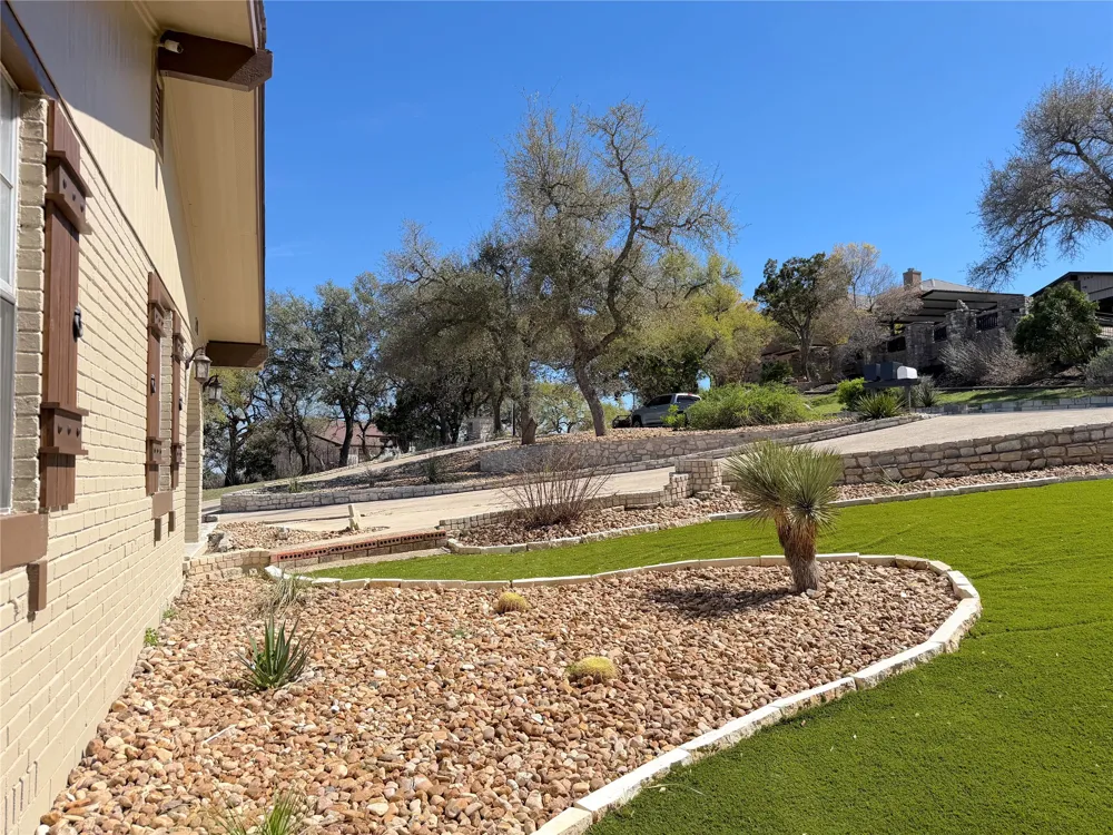 231 Vip Drive Canyon Lake, TX 78133