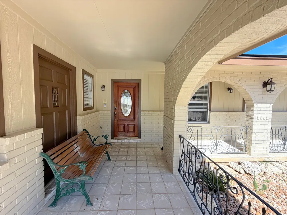 231 Vip Drive Canyon Lake, TX 78133