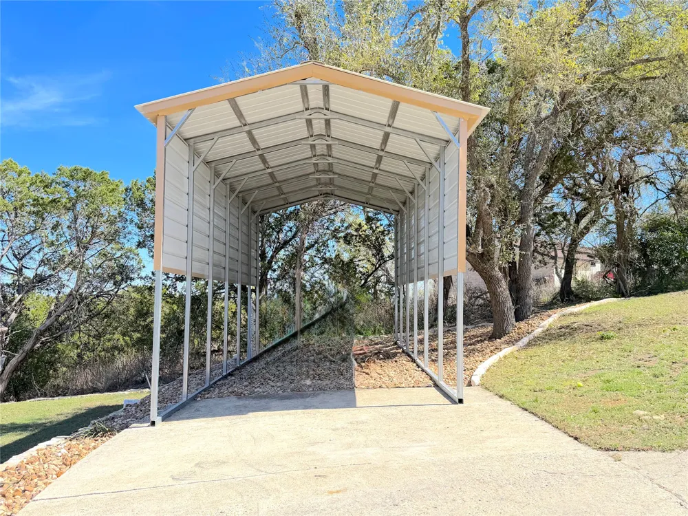 231 Vip Drive Canyon Lake, TX 78133