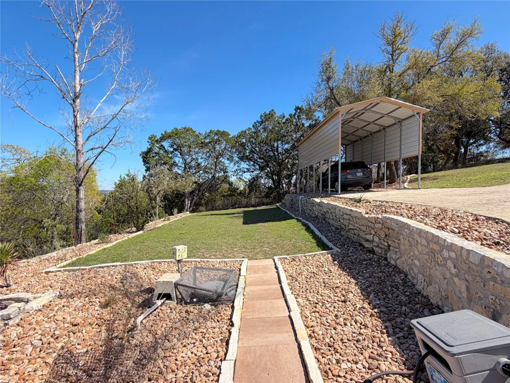 231 Vip Drive Canyon Lake, TX 78133