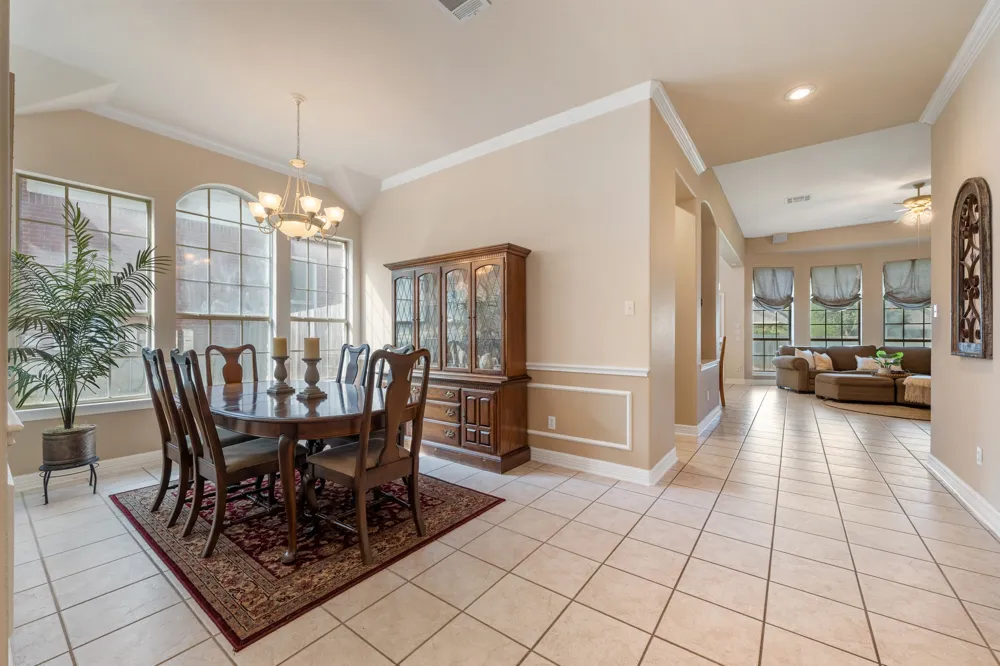 15016 Thatcher Drive Austin, TX 78717