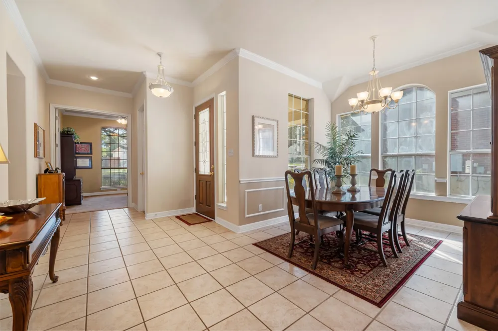 15016 Thatcher Drive Austin, TX 78717