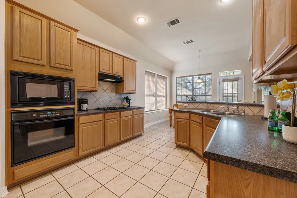 15016 Thatcher Drive Austin, TX 78717