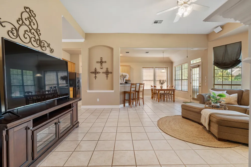 15016 Thatcher Drive Austin, TX 78717