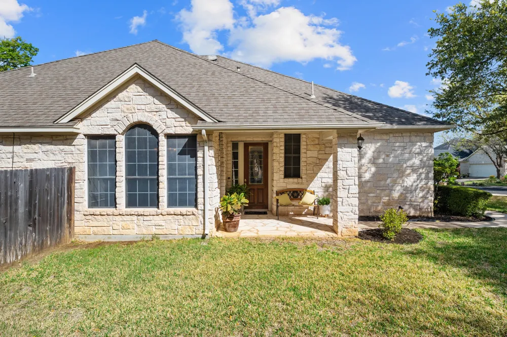 15016 Thatcher Drive Austin, TX 78717
