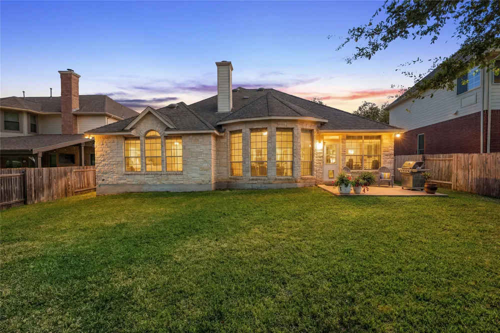 15016 Thatcher Drive Austin, TX 78717