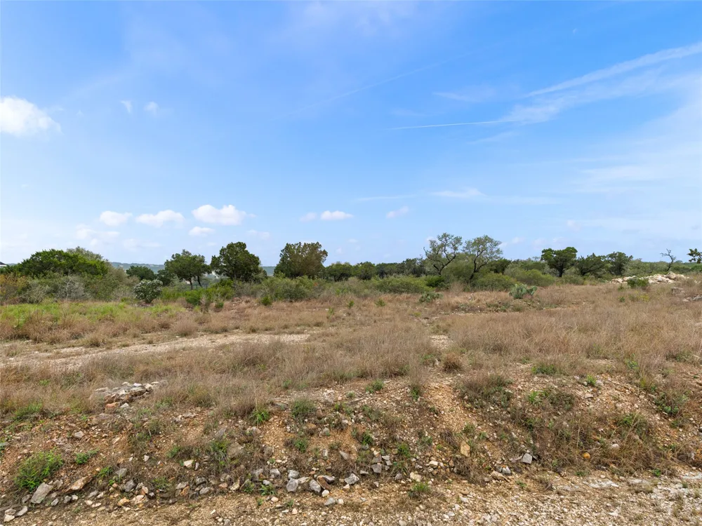 14 PR 2777 Mico, TX 78056