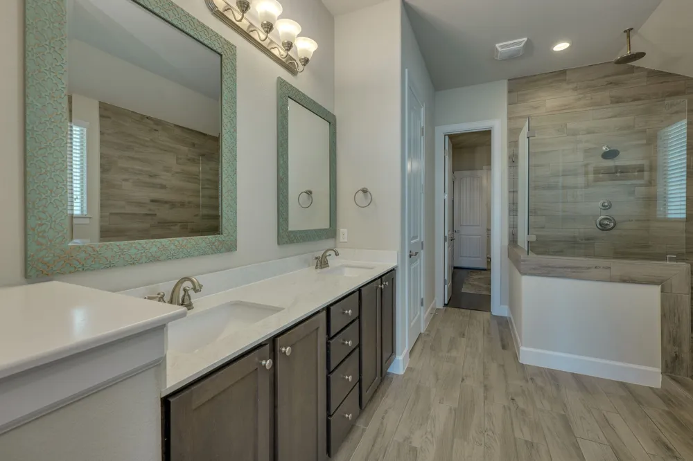 3300 Venezia View Leander, TX 78641
