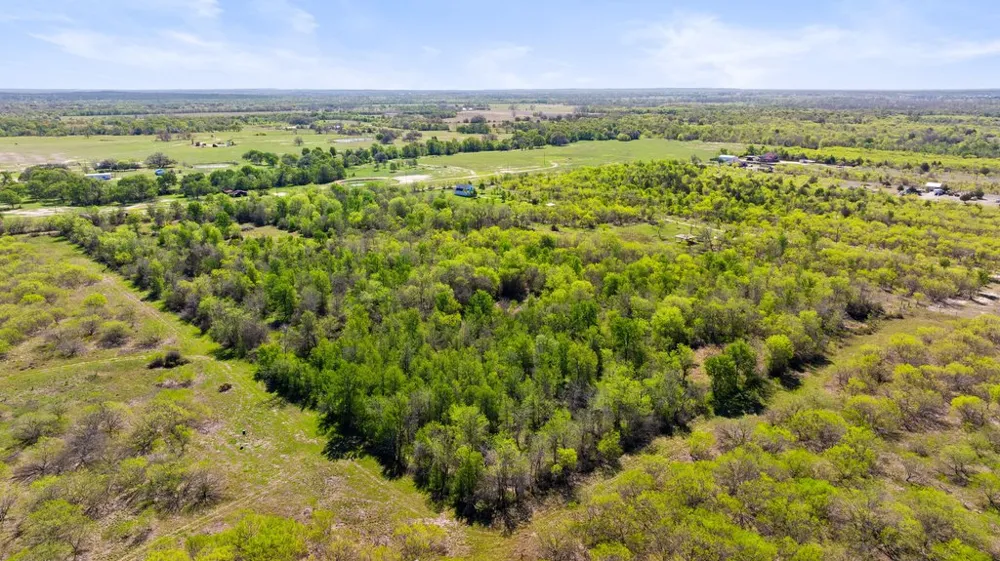 8530 FM 153 La Grange, TX 78945