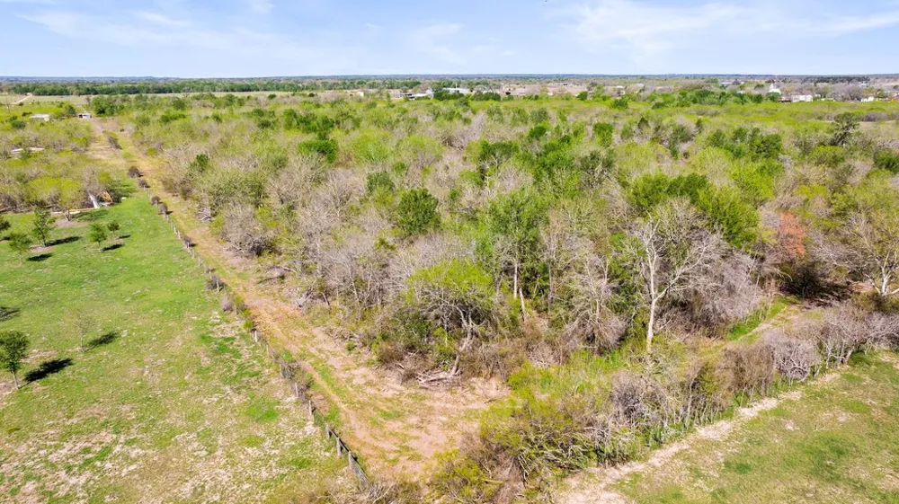 8530 FM 153 La Grange, TX 78945