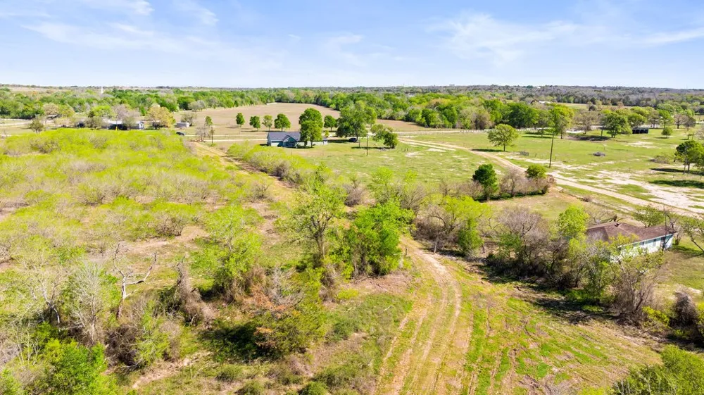 8530 FM 153 La Grange, TX 78945