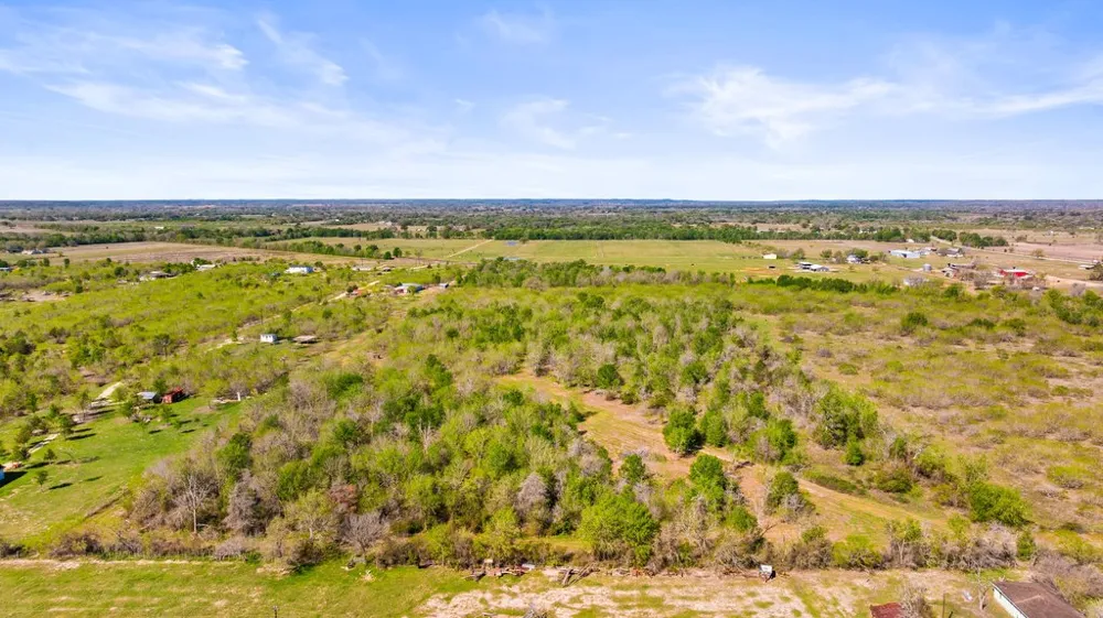 8530 FM 153 La Grange, TX 78945