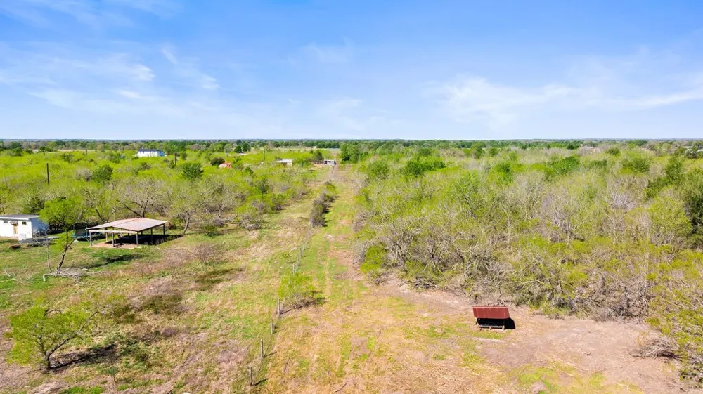 8530 FM 153 La Grange, TX 78945