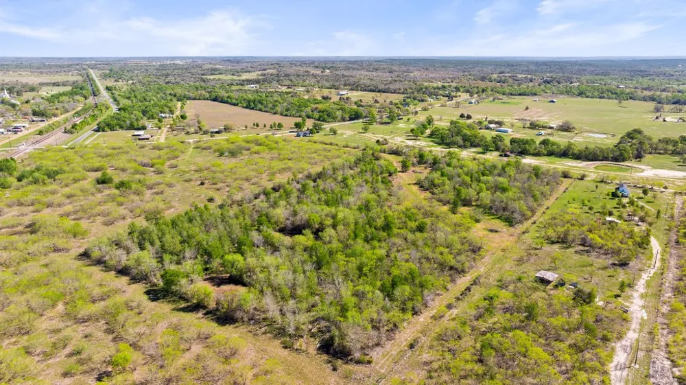 8530 FM 153 La Grange, TX 78945