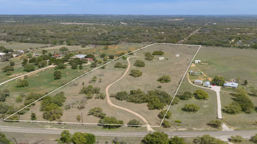 2502 Ranch Road 1323 Johnson City, TX 78636