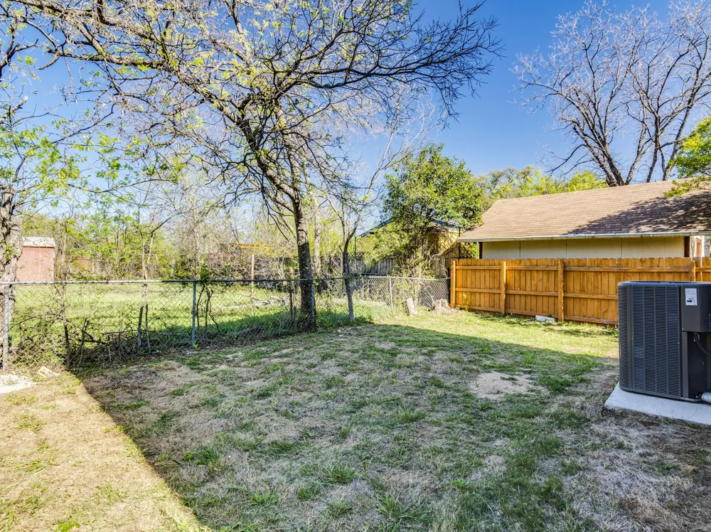 206 E Wonsley Drive #2 Austin, TX 78753